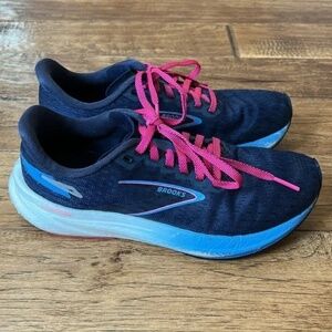 Brooks Hyperion Road Running Shoes Peacoat Open Air Lilac Rose Womens Size 6.5